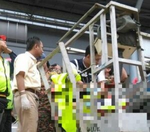 Fatal skylift accident at MRT project near Kota Damansara